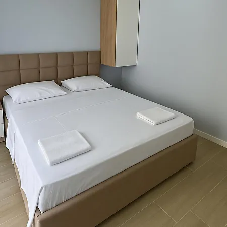 Ammen Apartment